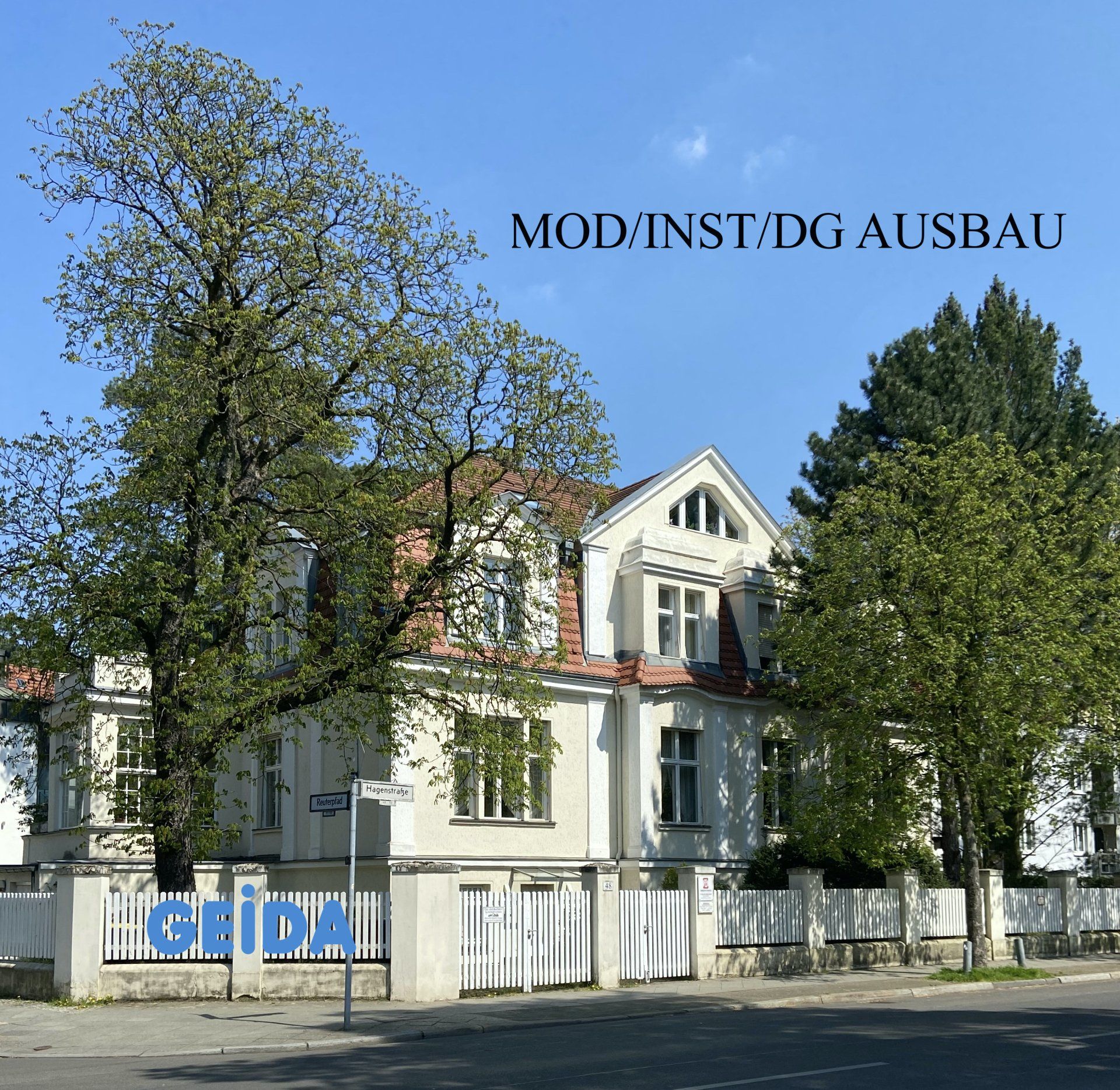 Dachausbau und komplette Modernisierung und Instandsetzung einer Villa in Berlin Grunewald. GEIDA Projektentwicklung