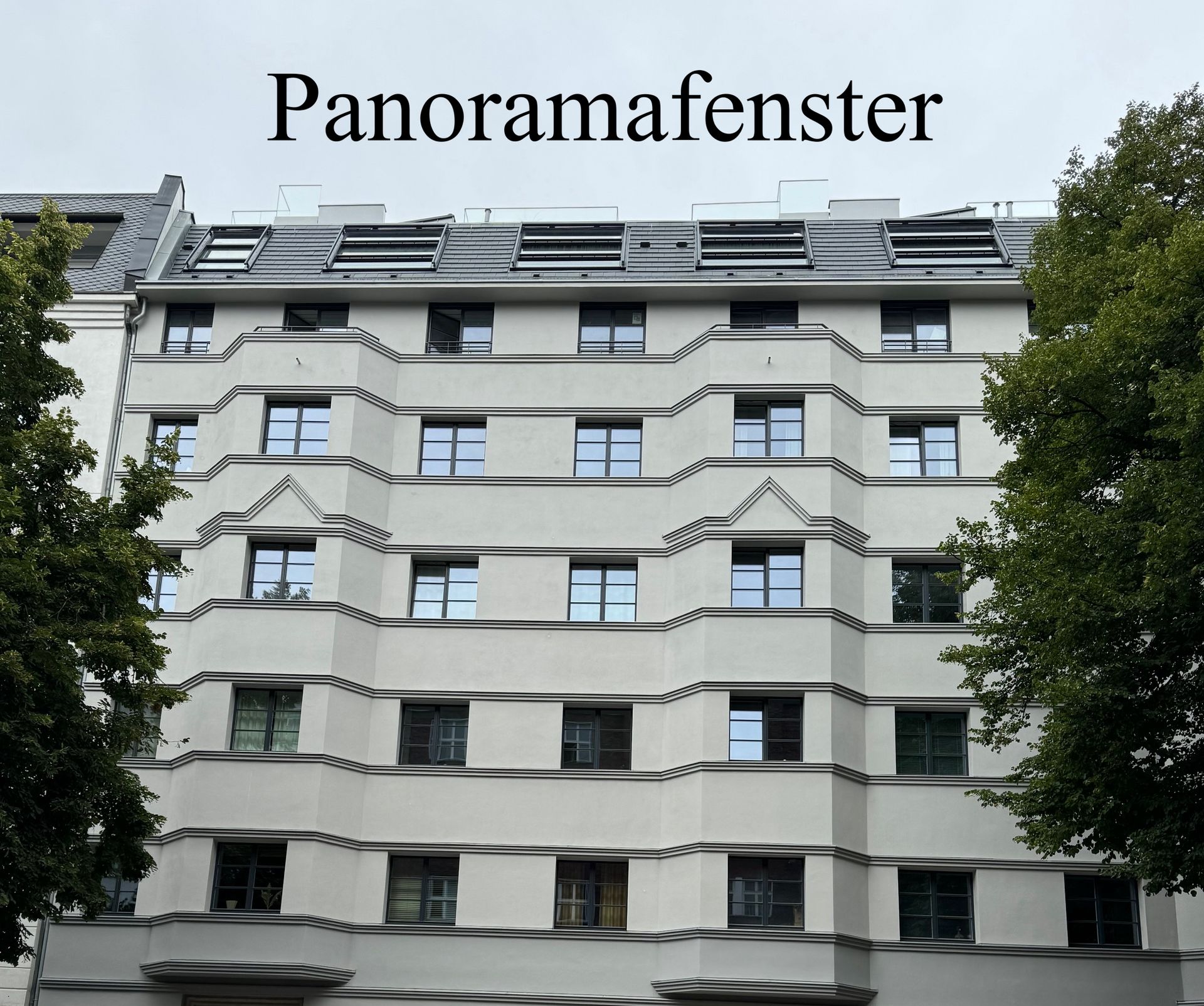 Dachausbau in Berlin Wilmersdorf mit Panoramafenster. GEIDA Projektentwicklung