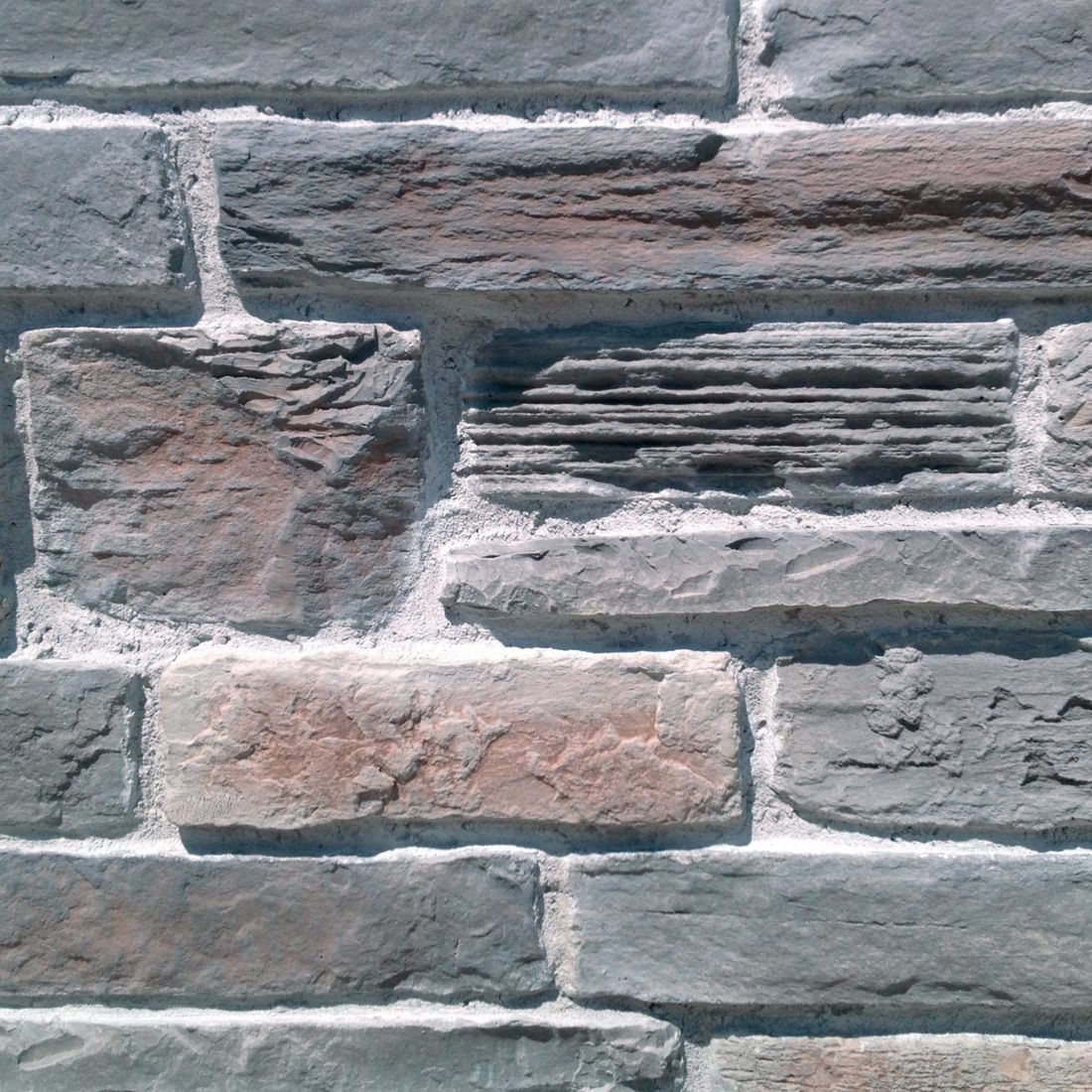 Kunststein Verblender für Schornsteinverkleidungen, Kaminverkleidungen und Fassadenverkleidungen.