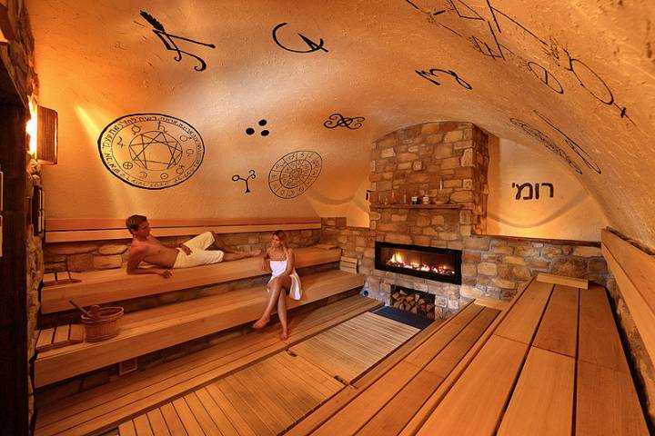 Natursteinverblender mit Bruchstein Verblender