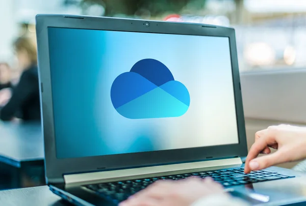 Cómo solucionar errores de sincronización en OneDrive por nombres largos
