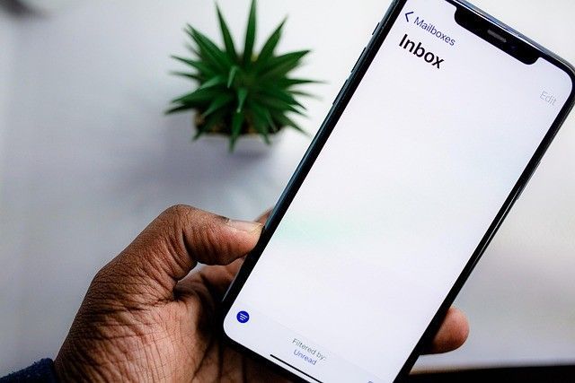 Mis correos llegan a la pestaña de promociones en lugar de principal