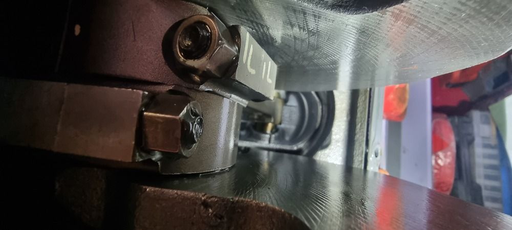 Travaux d'usinage de précision pour bloc moteur Volvo Penta et Yanmar par l'expert Mecano Nautique.
