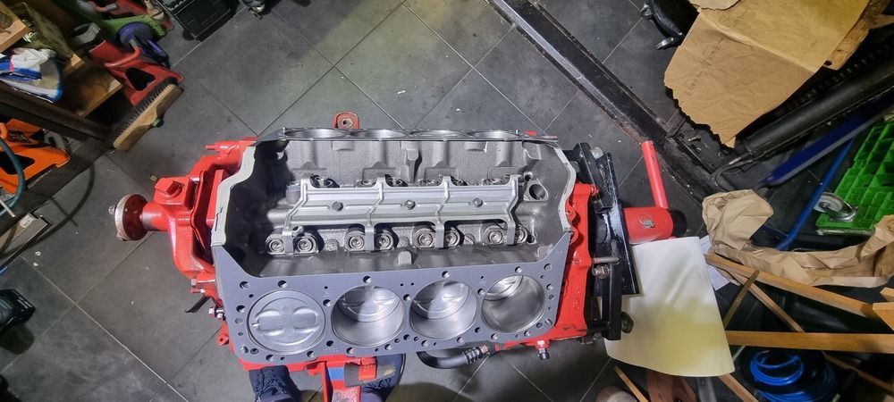 Spécialiste réfection et reconstruction moteur Mercruiser et Volvo Penta : sauvez votre bloc avec Mecano Nautique.