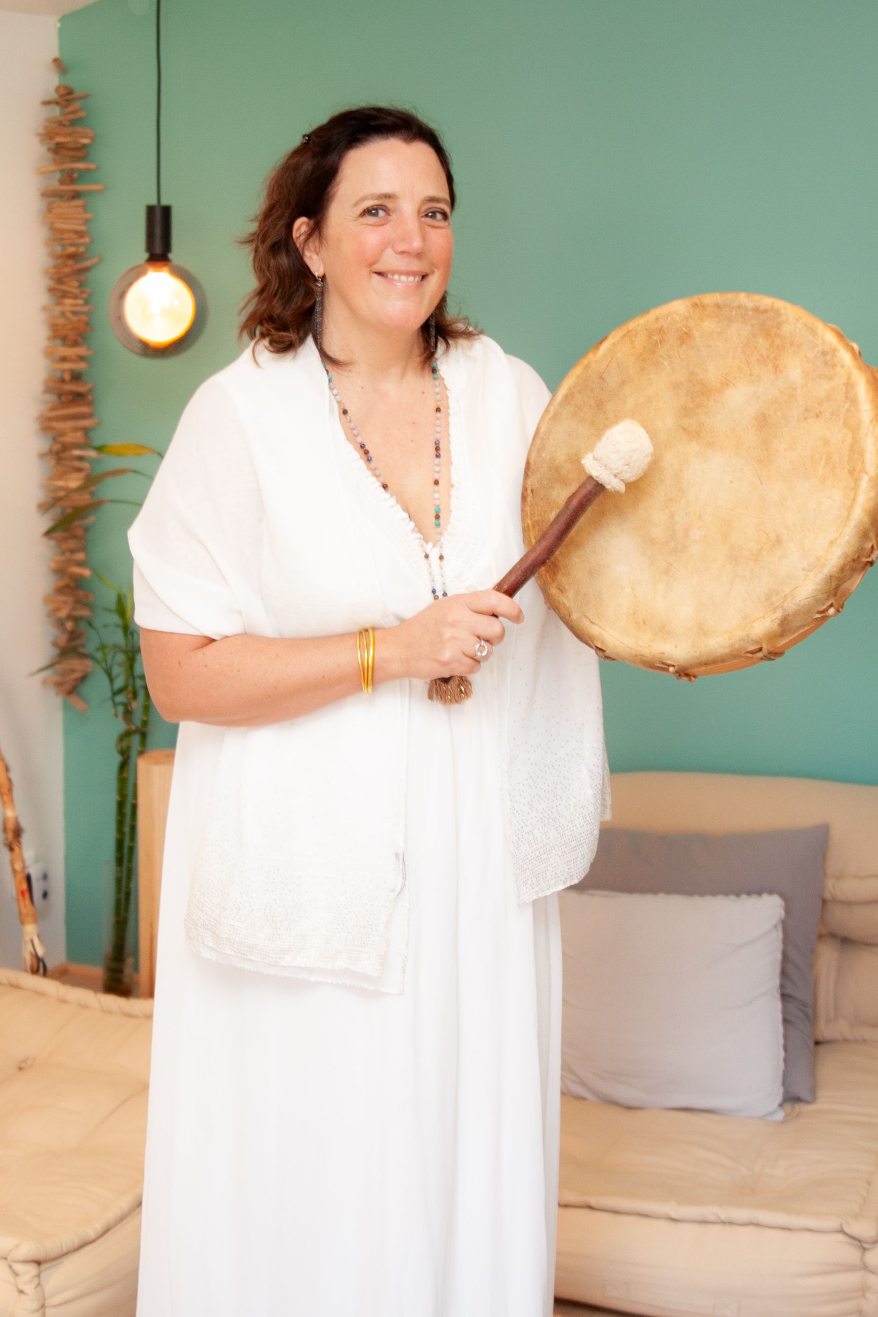 Stéphanie Courty, Thérapeute holistique, Soins Energétiques, Activation Kundalini, Guidance, Accompagnement, Hypnose Stéphanie Courty, Thérapeute holistique, Soins Energétiques, Activation Kundalini, Guidance, Accompagnement, Hypnose, Innerdance