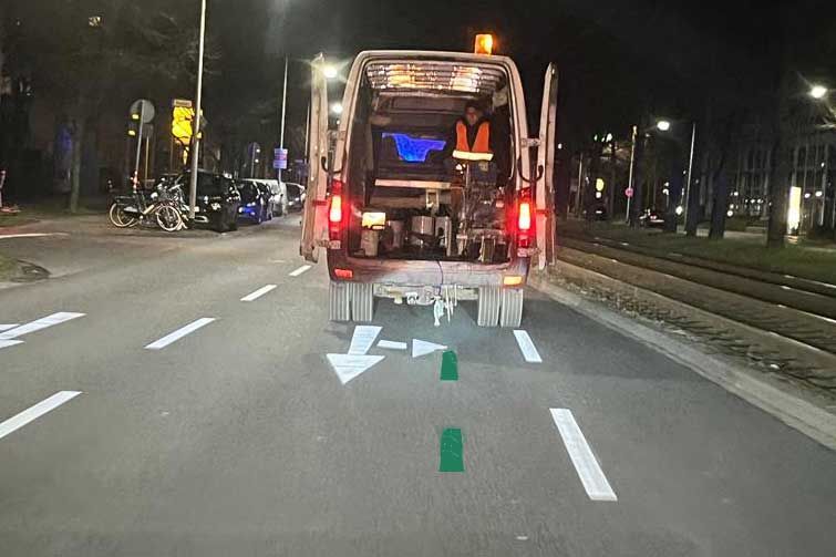 zur 31. ADAC Marathon Hannover Markierung des grünen Fadens 31. ADAC Marathon Hannover Markierung des grünen Fadens