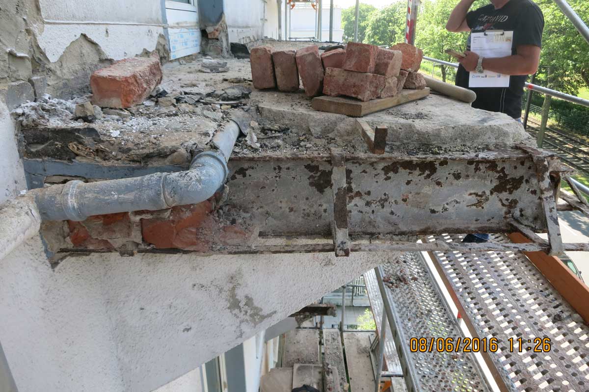 Sanierung von vier Balkonen