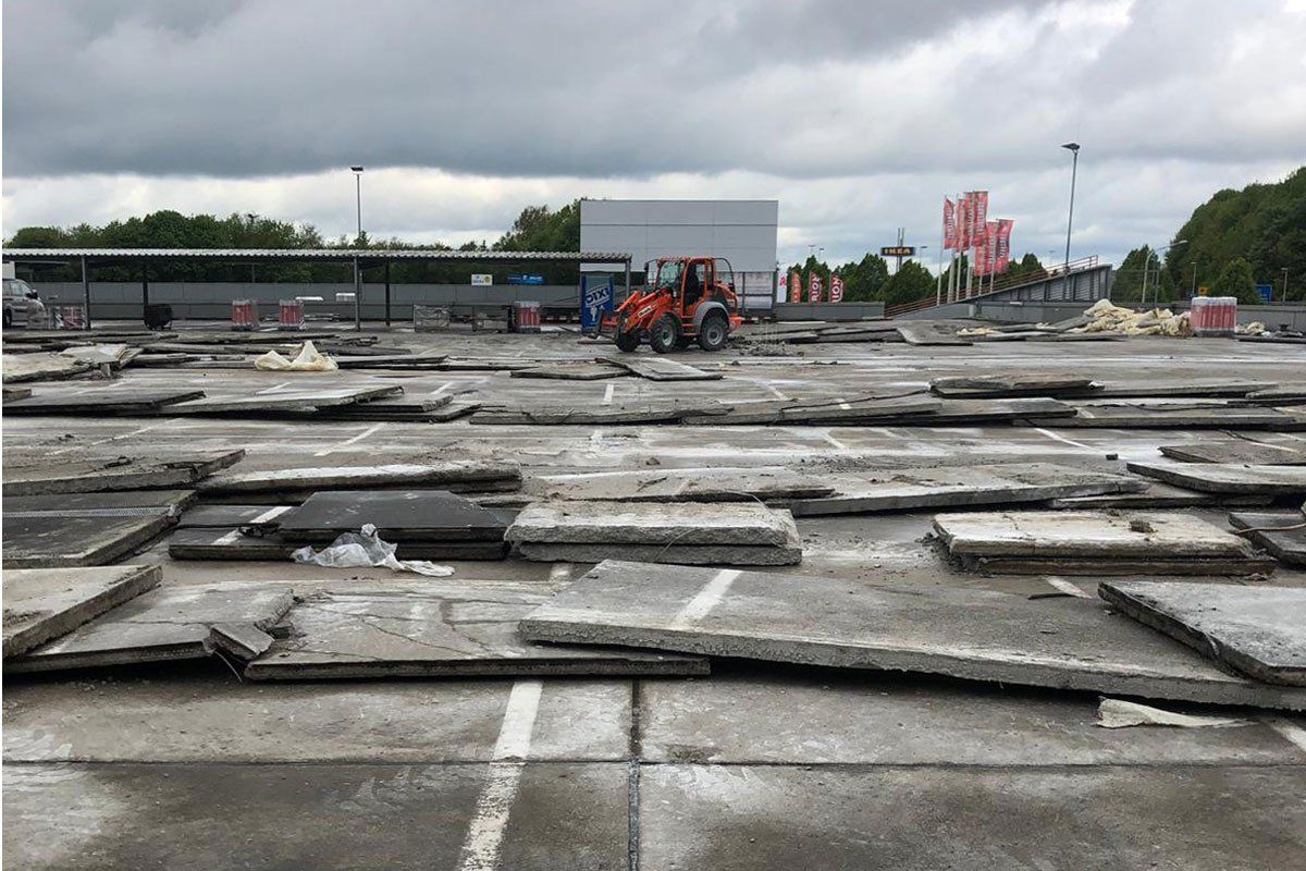 Parkdecksanierung KW 19 REWE Center Kiel waehrend des laufenden Verkaufsbetrieb
