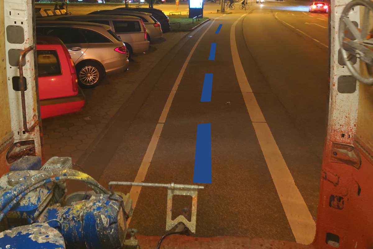 zur Markierung Haspa Marathon Hamburg 2021 Markierung Blue Line Haspa Marathon Hamburg 2021