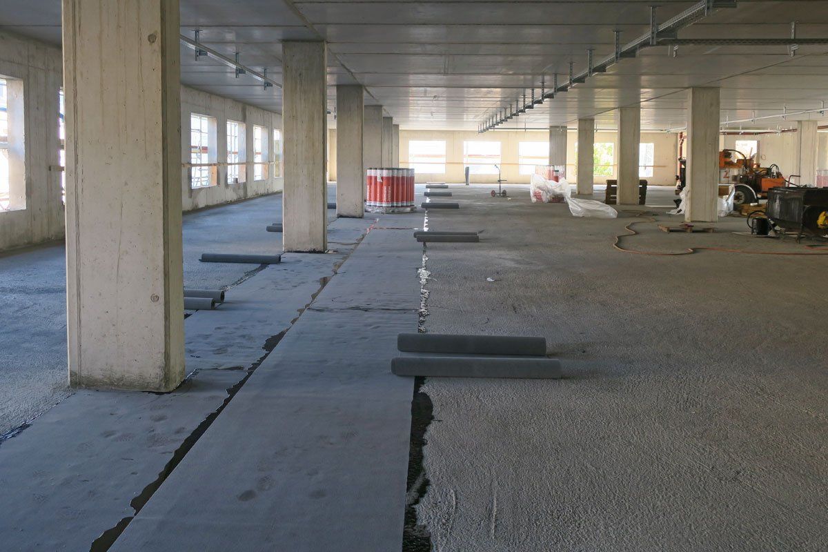 Neubau Parkdeck Belag und Abdichtung inkl. Rampe
