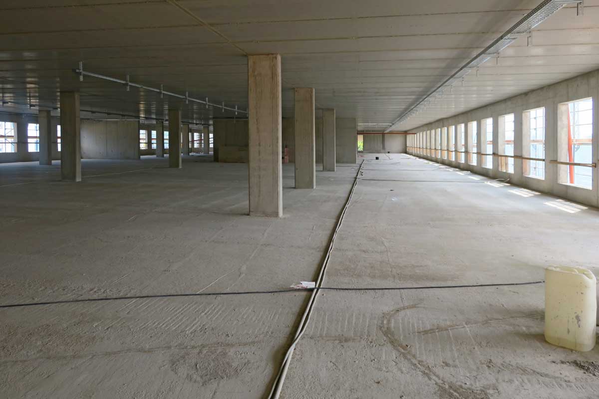 Neubau Parkdeck Belag und Abdichtung inkl. Rampe