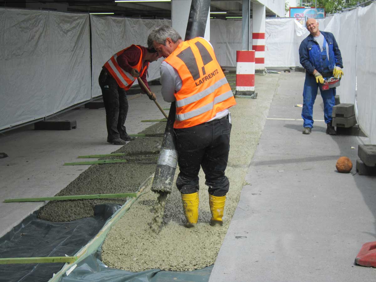 Parkhaussanierung während des laufenden Betriebes