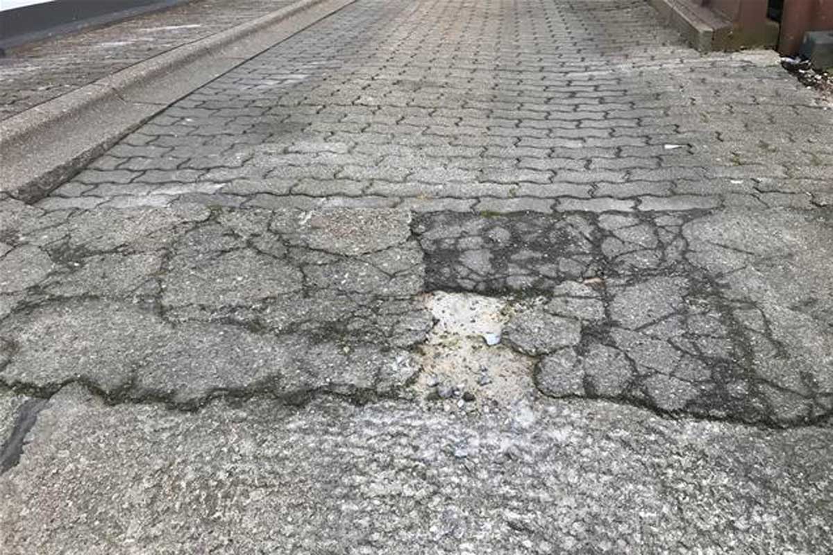 Parkdecksanierung inkl. Rampe und Parkflächenmarkierung