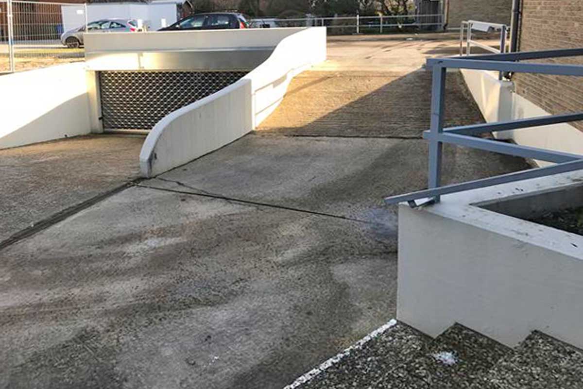 Parkdecksanierung inkl. Rampe und Parkflächenmarkierung