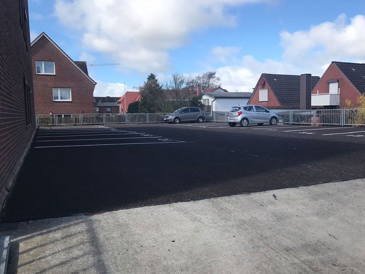 Parkdecksanierung inkl. Rampe, Parkflächenmarkierung