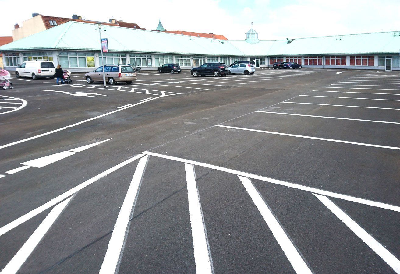 Parkdecksanierung und Markierung fertiggestellt