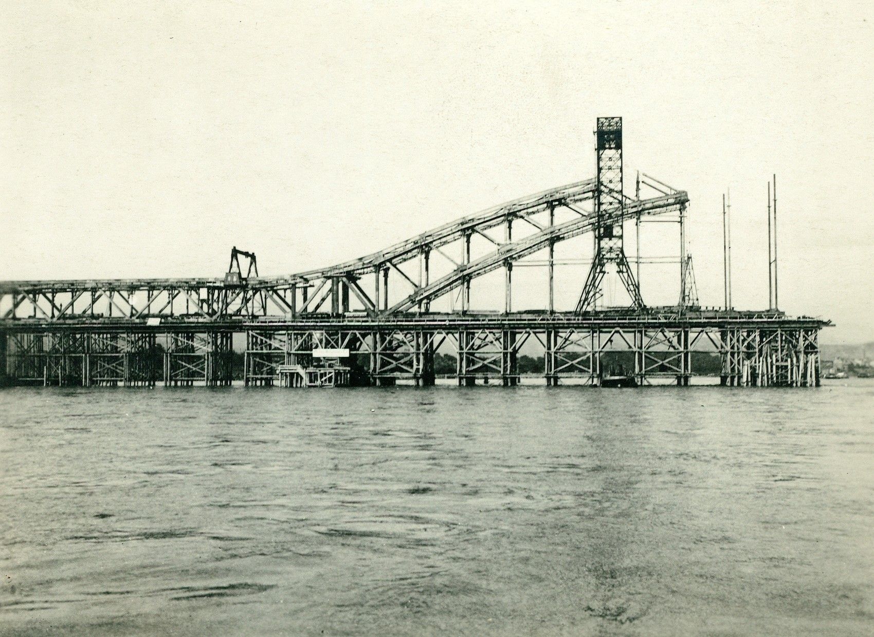 Die Kronprinzenbrücke Engers Die Kronprinzenbrücke Engers
