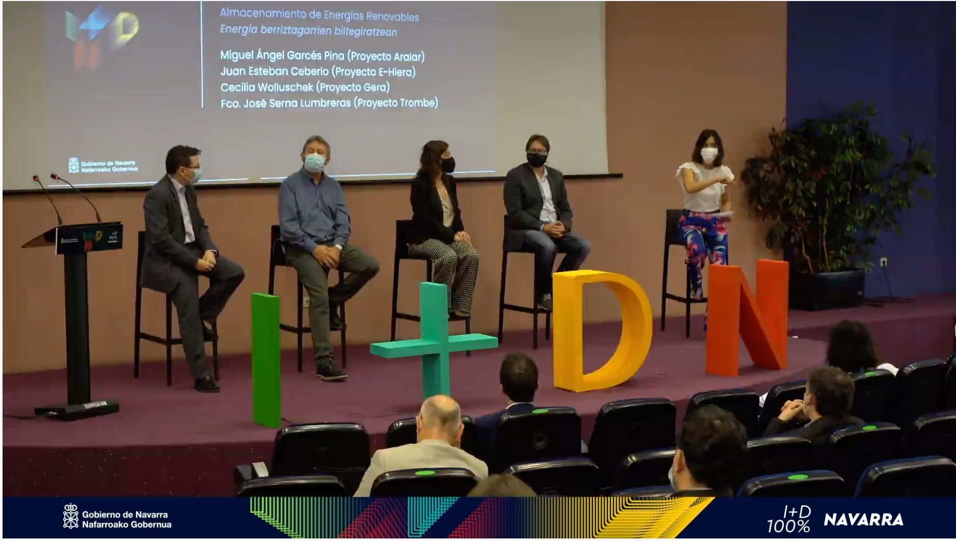 Foto: Cecilia Wolluschek presentando el Proyecto Gera – Tecnologías de Gestión para la energía renovable almacenada – en la Jornada de I+D del Gobierno de Navarra 2021 (tiempo 43:20 y 53:55) Foto: Cecilia Wolluschek presentando el Proyecto Gera – Tecnologías de Gestión para la energía renovable almacenada – en la Jornada de I+D del Gobierno de Navarra 2021 (tiempo 43:20 y 53:55)