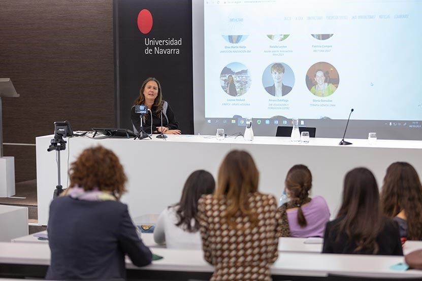 Ciclo liderazgo femenino a alumnas de la Universidad de Navarra https://www.unav.edu/web/bebrave/pensar/habilidades-de-liderazgo-en-femenino Ciclo liderazgo femenino a alumnas de la Universidad de Navarra https://www.unav.edu/web/bebrave/pensar/habilidades-de-liderazgo-en-femenino