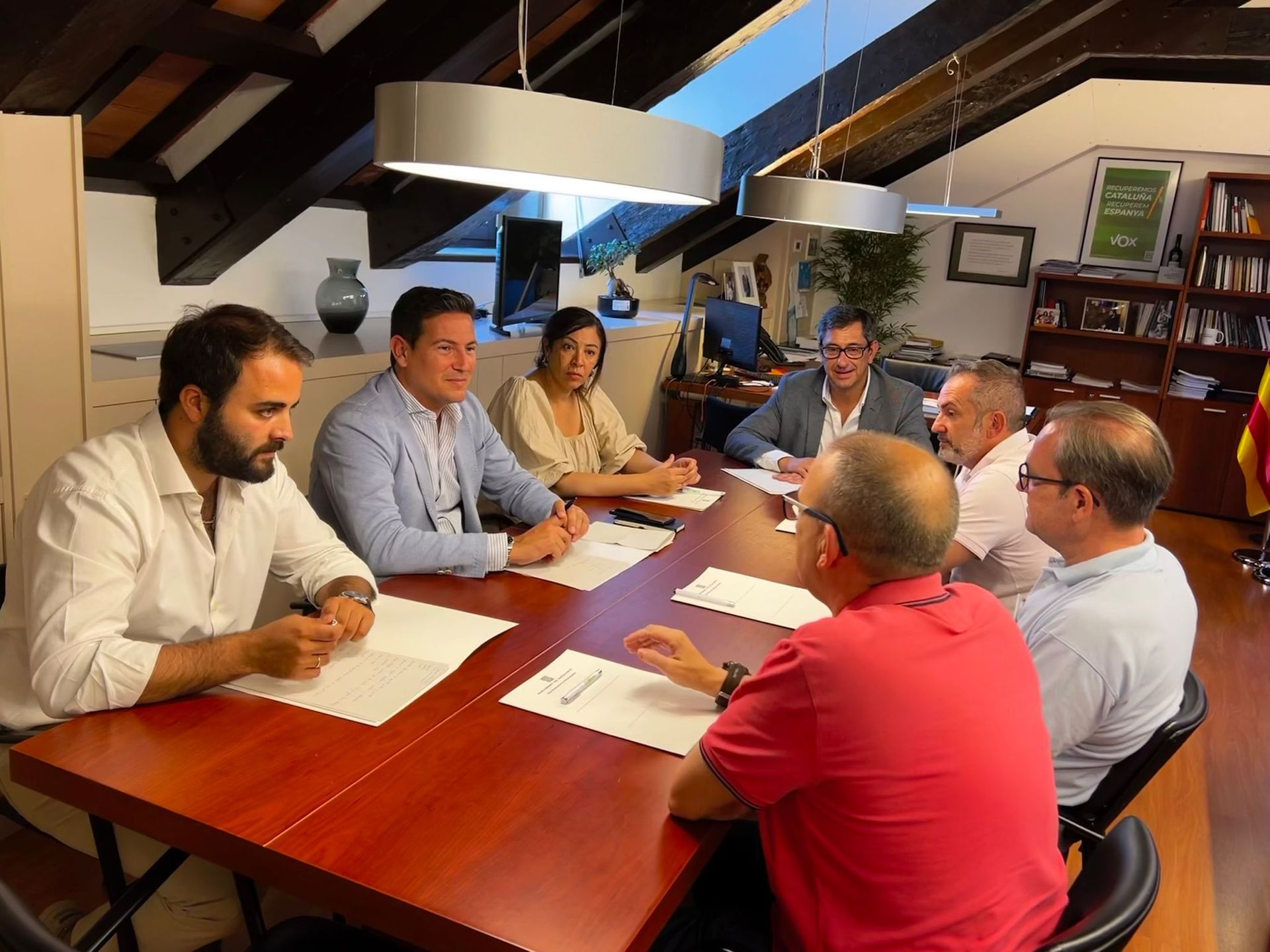 Politeia con ADCOME: en defensa de la cultura. Politeia con ADCOME: en defensa de la cultura.