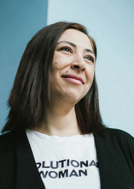 Hannan Serroukh: No solo con la lucha armada erradicaremos el yihadismo Hannan Serroukh: No solo con la lucha armada erradicaremos el yihadismo