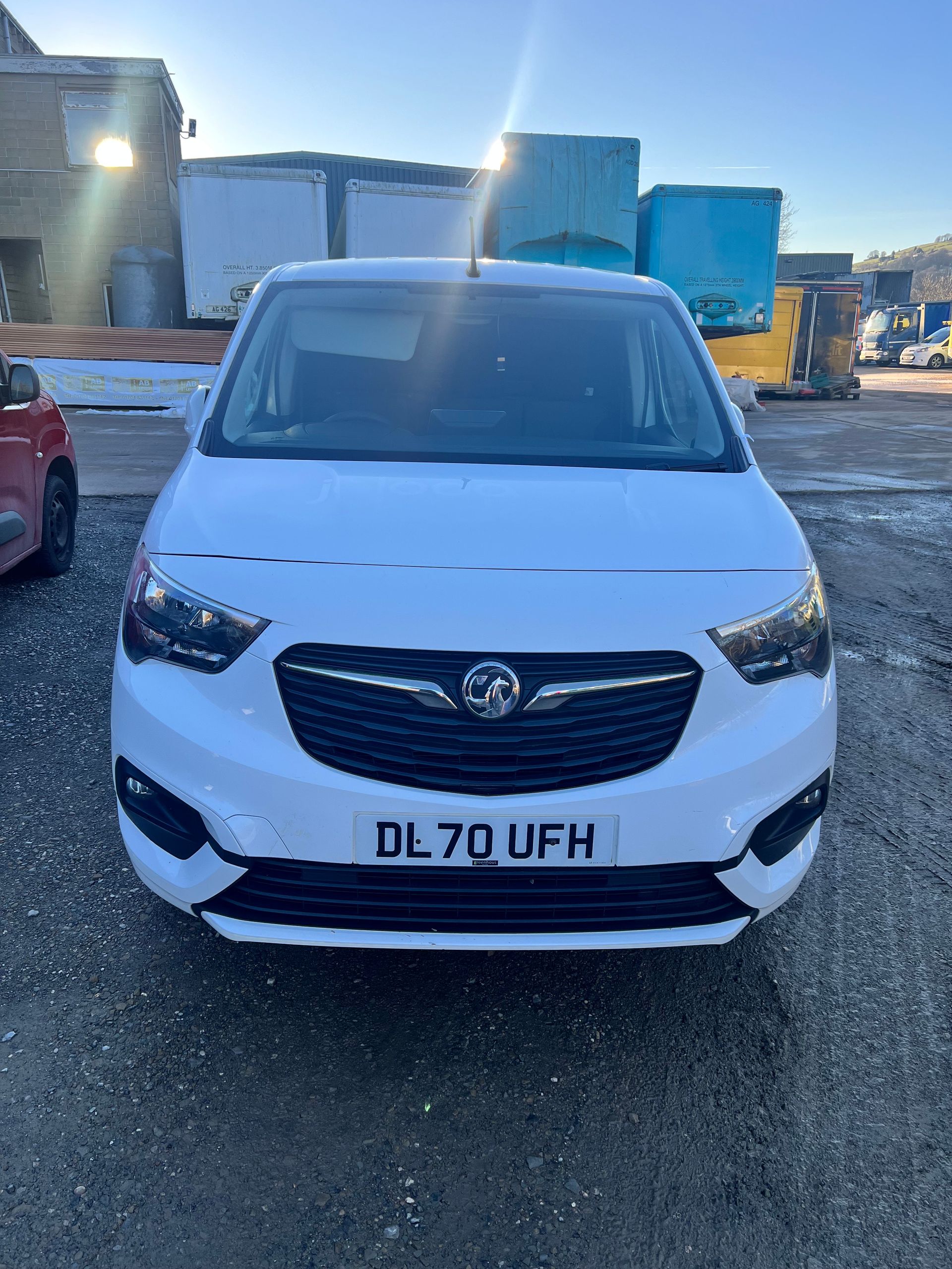 vans for sale at truckline