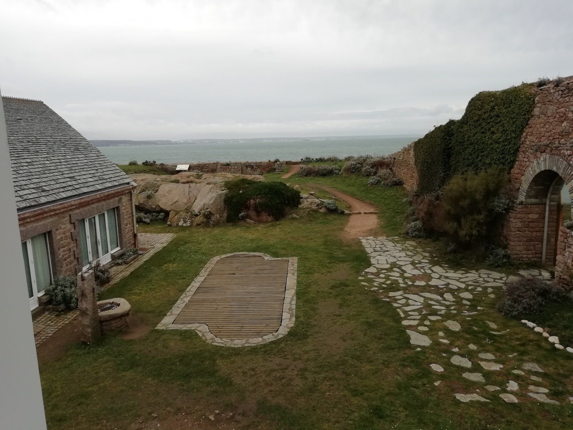 vue sur mer vue sur la mer de la chambre Ameria