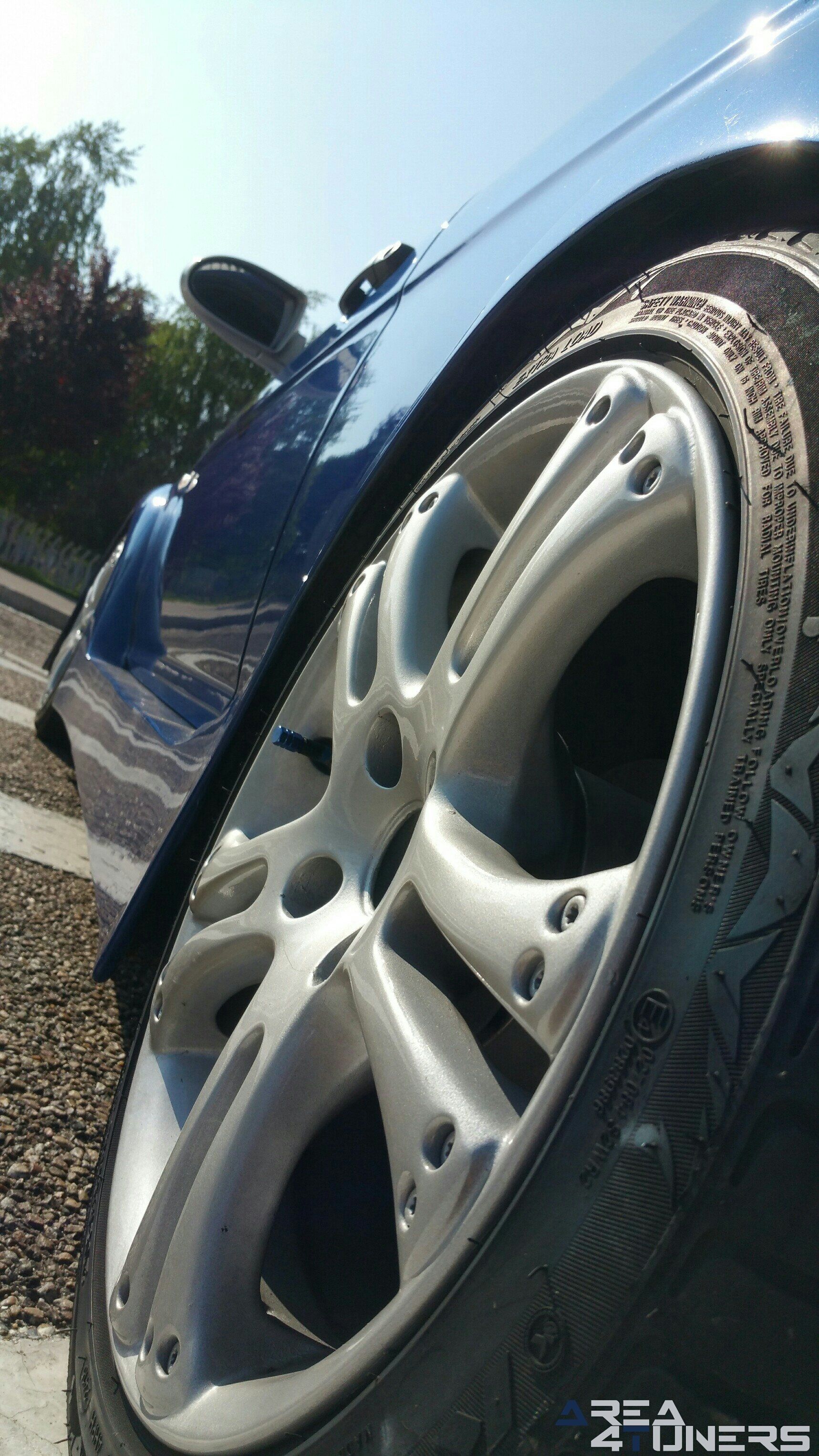 Imagen reportaje coche Tuning Hyundai Accent Mi Niño Imagen perteneciente al reportaje fotográfico de la revista Tuning de publicación diaria Area4tuners.es sobre un Hyundai Accent