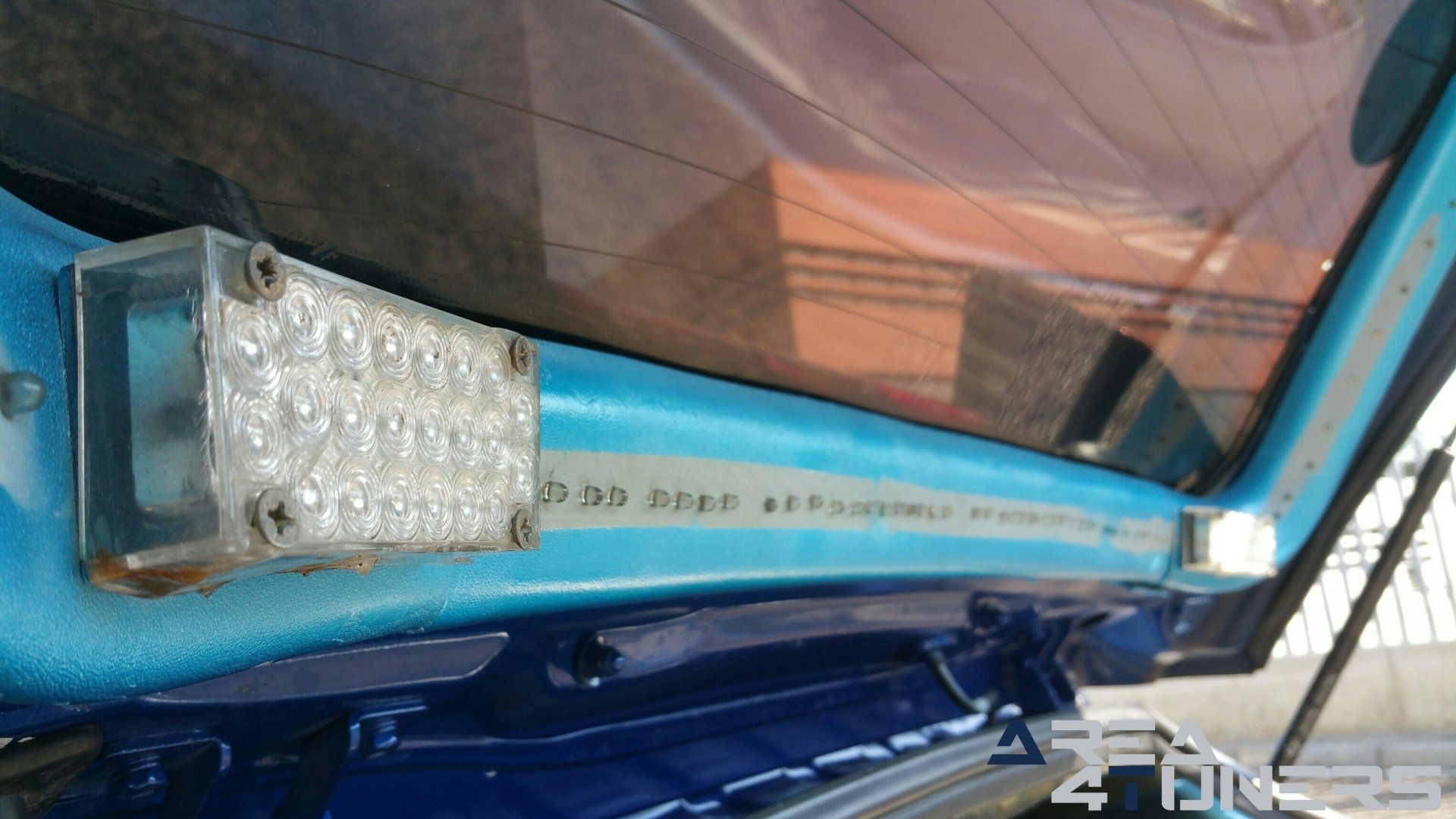 Imagen reportaje coche Tuning Hyundai Accent Mi Niño Imagen perteneciente al reportaje fotográfico de la revista Tuning de publicación diaria Area4tuners.es sobre un Hyundai Accent