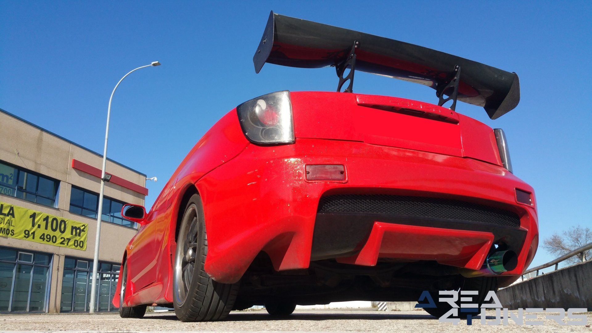 Imagen reportaje coche Tuning Toyota Celica Hemoglobine Imagen perteneciente al reportaje fotográfico de la revista Tuning de publicación diaria Area4tuners.es sobre un Toyota Celica