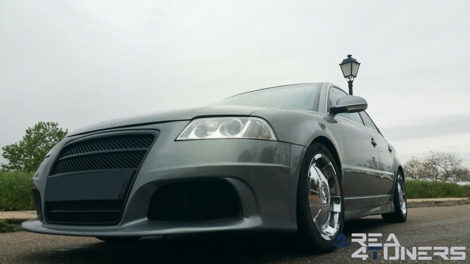 Imagen reportaje coche Tuning Vw Passat Madurez Imagen perteneciente al reportaje fotográfico de la revista Tuning de publicación diaria Area4tuners.es sobre un Vw Passat