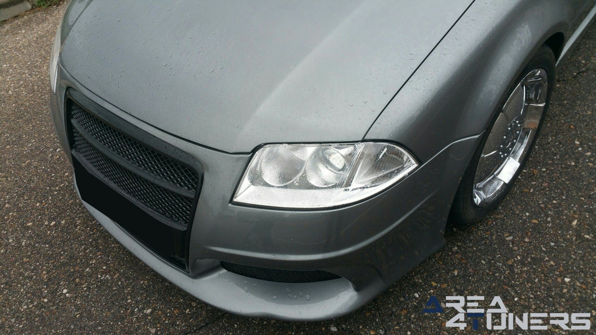 Imagen reportaje coche Tuning Vw Passat Madurez Imagen perteneciente al reportaje fotográfico de la revista Tuning de publicación diaria Area4tuners.es sobre un Vw Passat