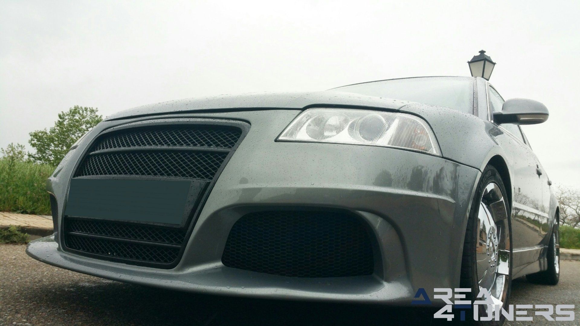 Imagen reportaje coche Tuning Vw Passat Madurez Imagen perteneciente al reportaje fotográfico de la revista Tuning de publicación diaria Area4tuners.es sobre un Vw Passat