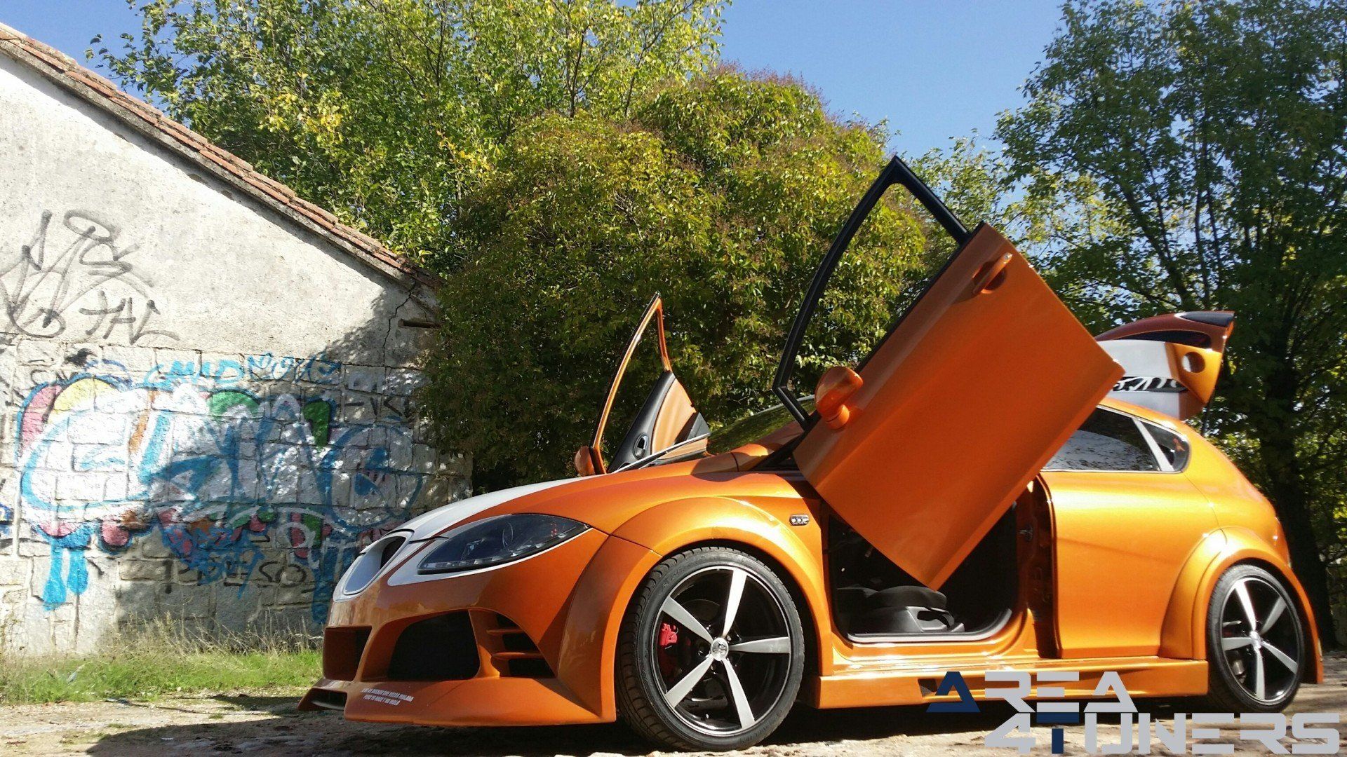 Imagen reportaje coche Tuning Seat León Ganador Tapado Imagen perteneciente al reportaje de coche Tuning, de la revista Area4tuners.es sobre un Seat León