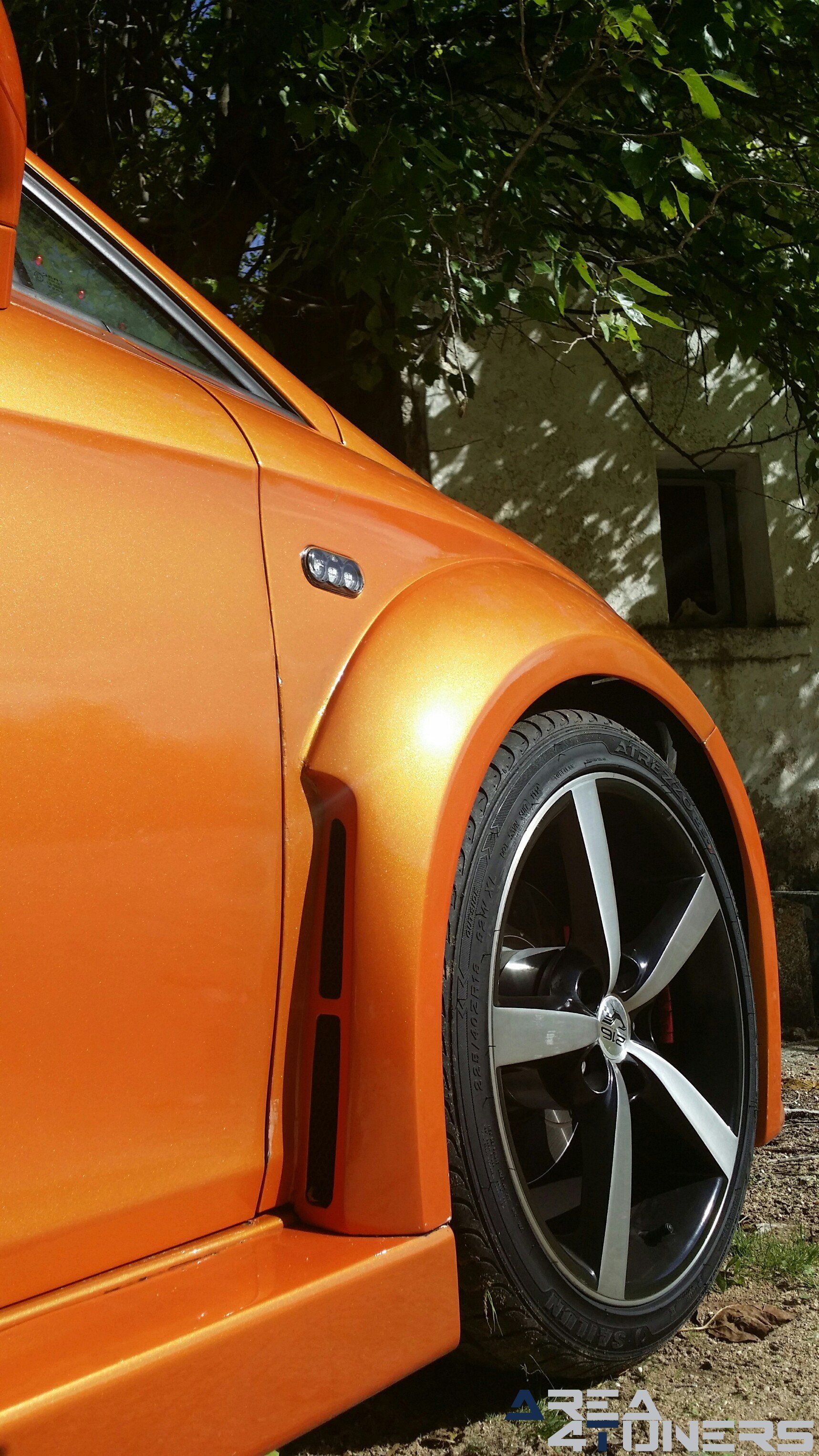 Imagen reportaje coche Tuning Seat León Ganador Tapado Imagen perteneciente al reportaje de coche Tuning, de la revista Area4tuners.es sobre un Seat León