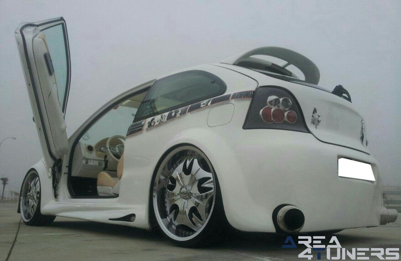 Imagen reportaje coche Tuning Mg Zr Sin City Imagen perteneciente al reportaje de coche Tuning, de la revista Area4tuners.es sobre un Mg Zr