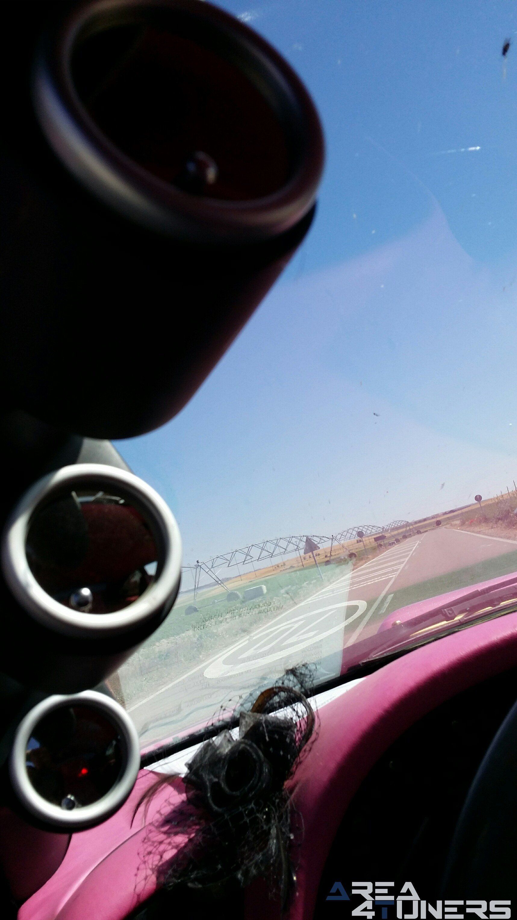 Imagen reportaje coche Tuning Toyota Celica Playboy Imagen perteneciente al reportaje de coche Tuning, de la revista Area4tuners.es sobre un Toyota Celica