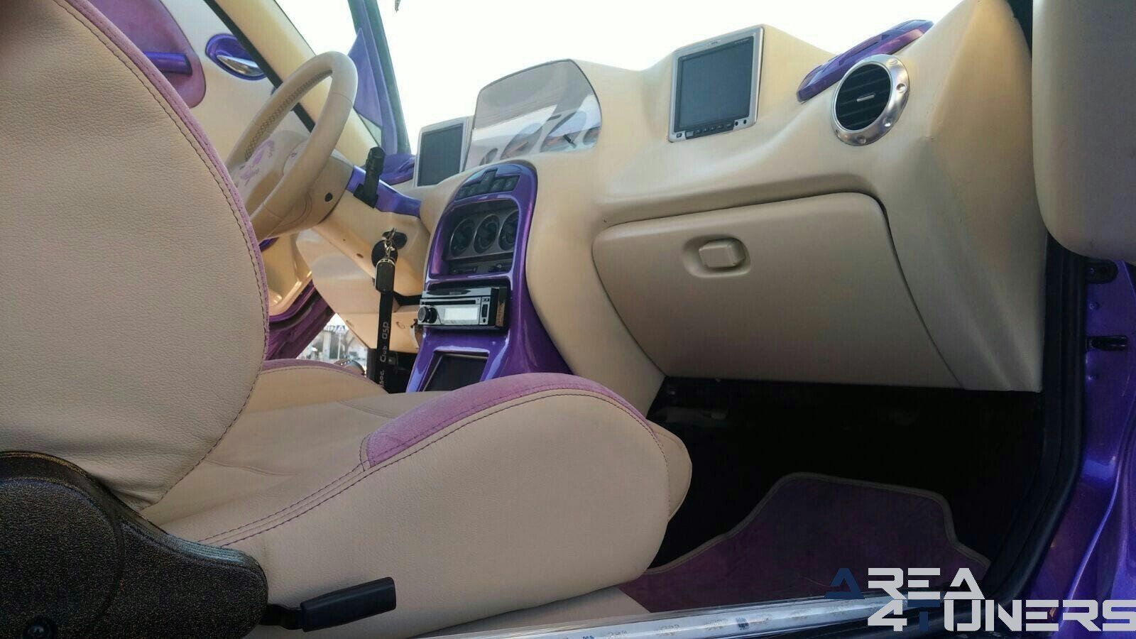 Imagen reportaje coche Tuning Mg Zr Curvas Infinitas Imagen perteneciente al reportaje de coche Tuning, de la revista Area4tuners.es sobre un Mg Zr