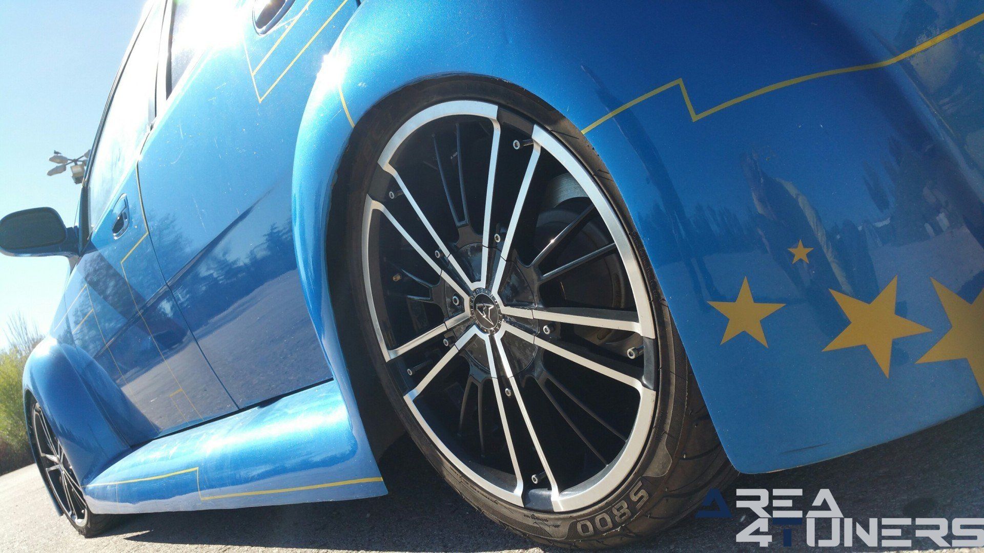 Imagen reportaje coche Tuning Daewoo Lacetti Circunstancias Dolorosas Imagen perteneciente al reportaje de coche Tuning, de la revista Area4tuners.es sobre un Daewoo Lacetti