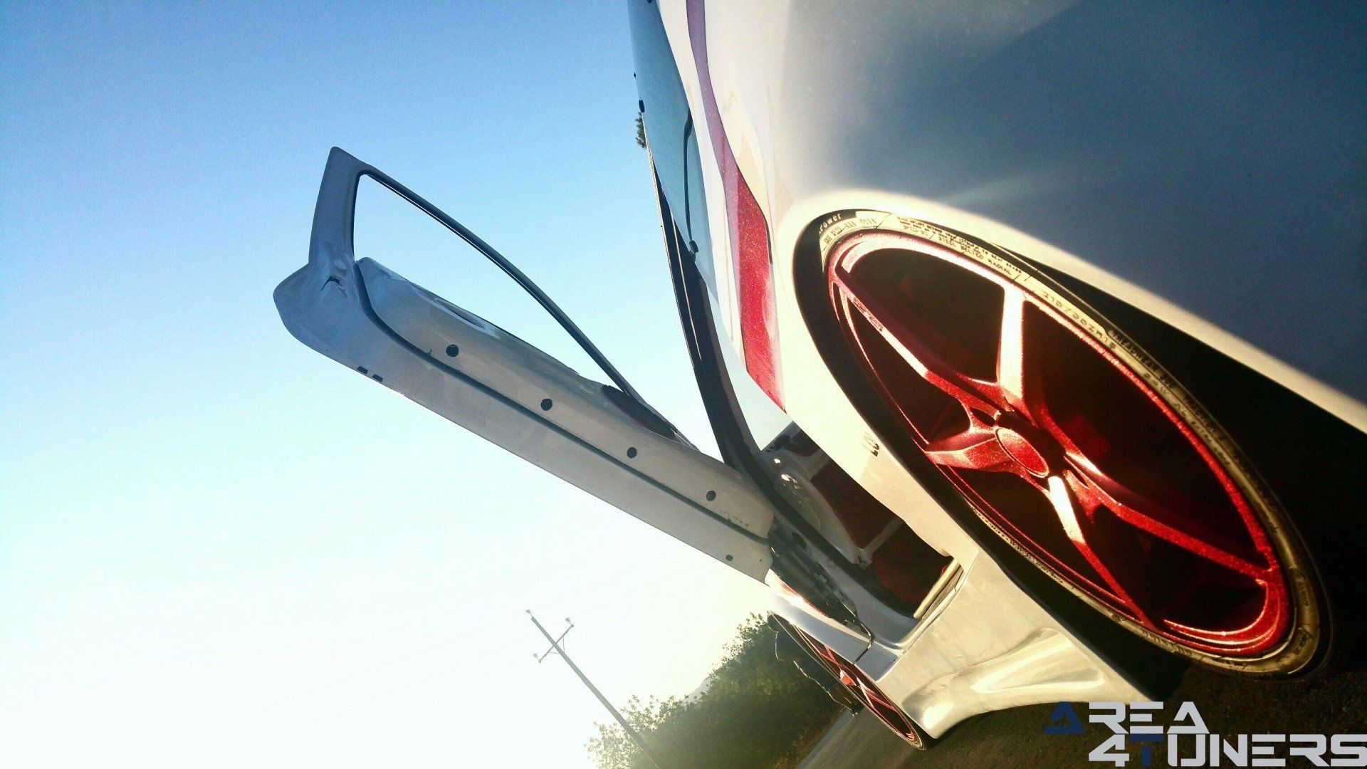 Imagen reportaje coche Tuning Peugeot 206 Doscirocco Imagen perteneciente al reportaje de coche Tuning, de la revista Area4tuners.es sobre un Peugeot 206