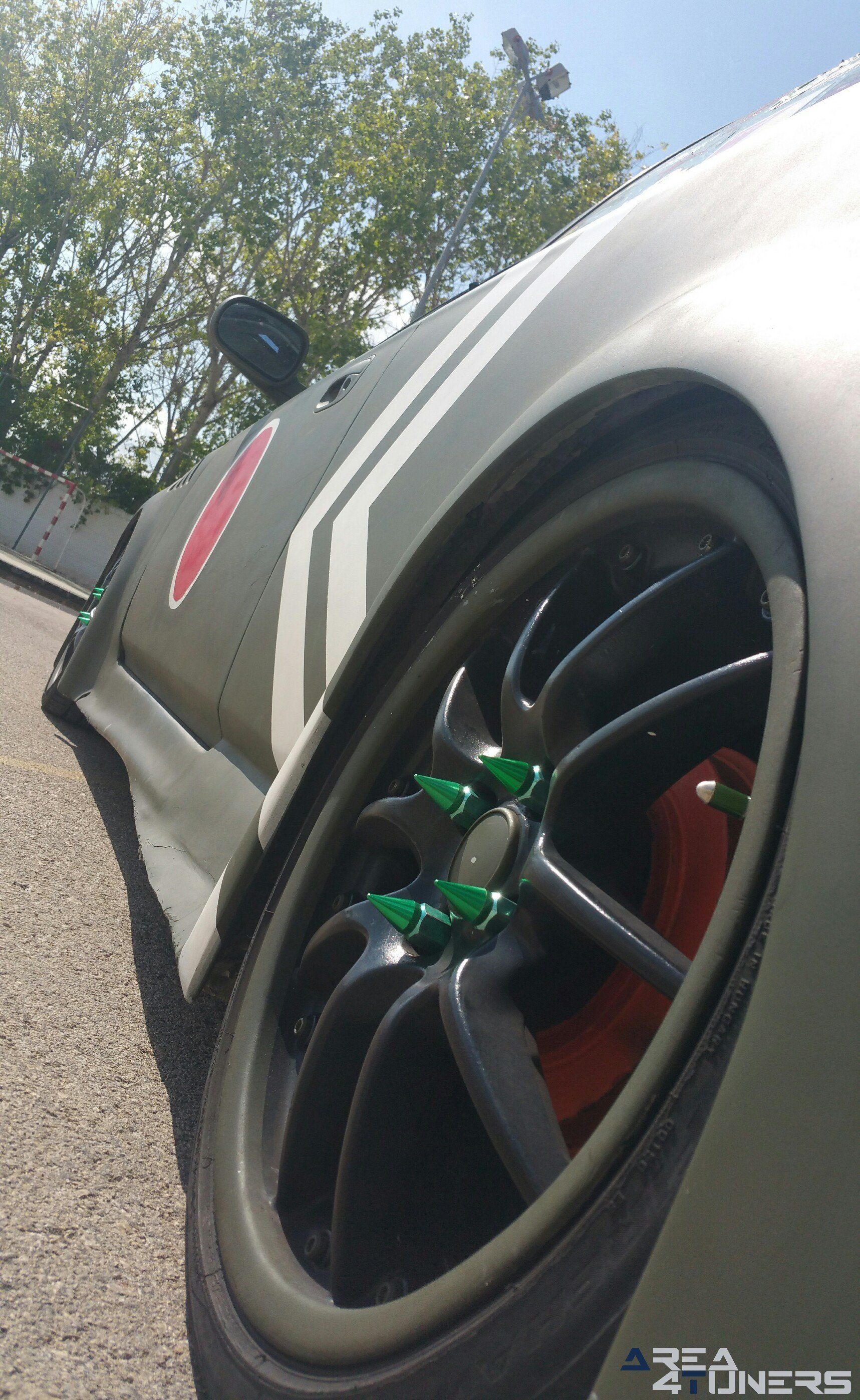 Imagen reportaje coche Tuning Honda Civic Coupé Kamikaze Imagen perteneciente al reportaje de coche Tuning, de la revista Area4tuners.es sobre un Honda Civic