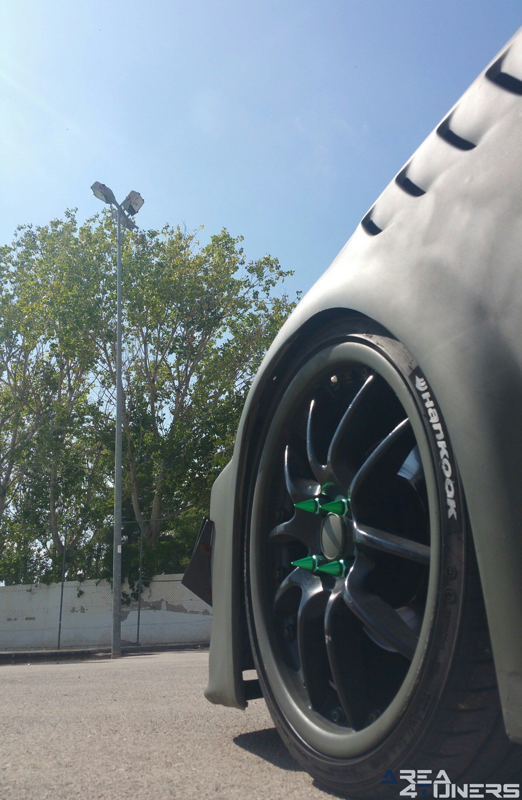 Imagen reportaje coche Tuning Honda Civic Coupé Kamikaze Imagen perteneciente al reportaje de coche Tuning, de la revista Area4tuners.es sobre un Honda Civic