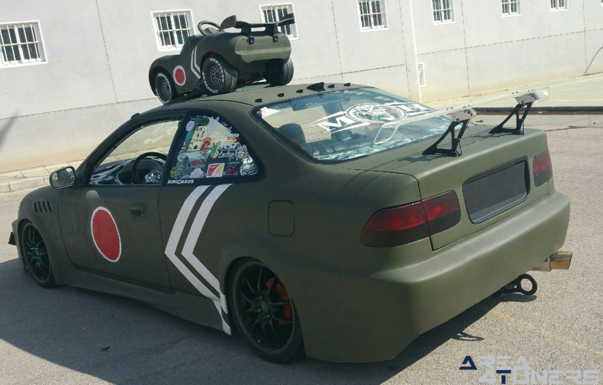 Imagen reportaje coche Tuning Honda Civic Coupé Kamikaze Imagen perteneciente al reportaje de coche Tuning, de la revista Area4tuners.es sobre un Honda Civic