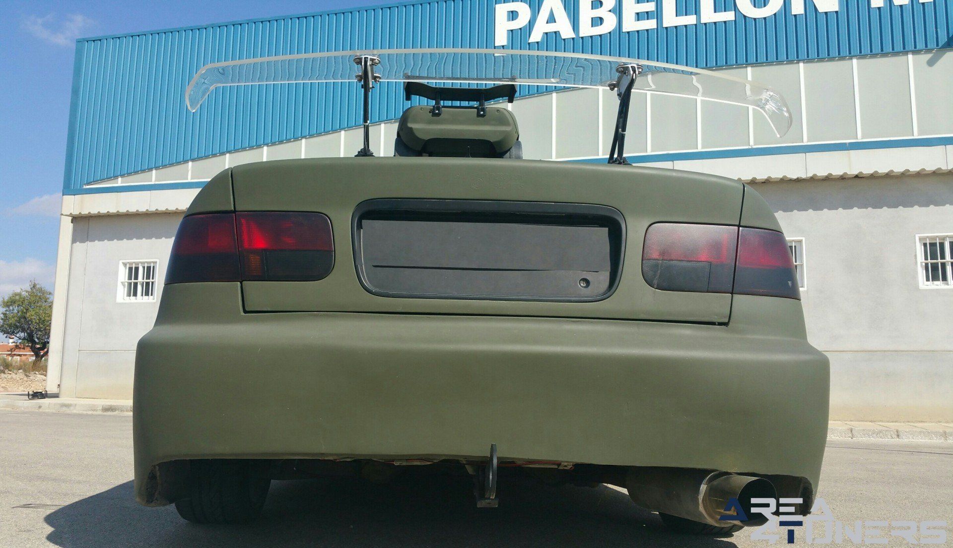 Imagen reportaje coche Tuning Honda Civic Coupé Kamikaze Imagen perteneciente al reportaje de coche Tuning, de la revista Area4tuners.es sobre un Honda Civic