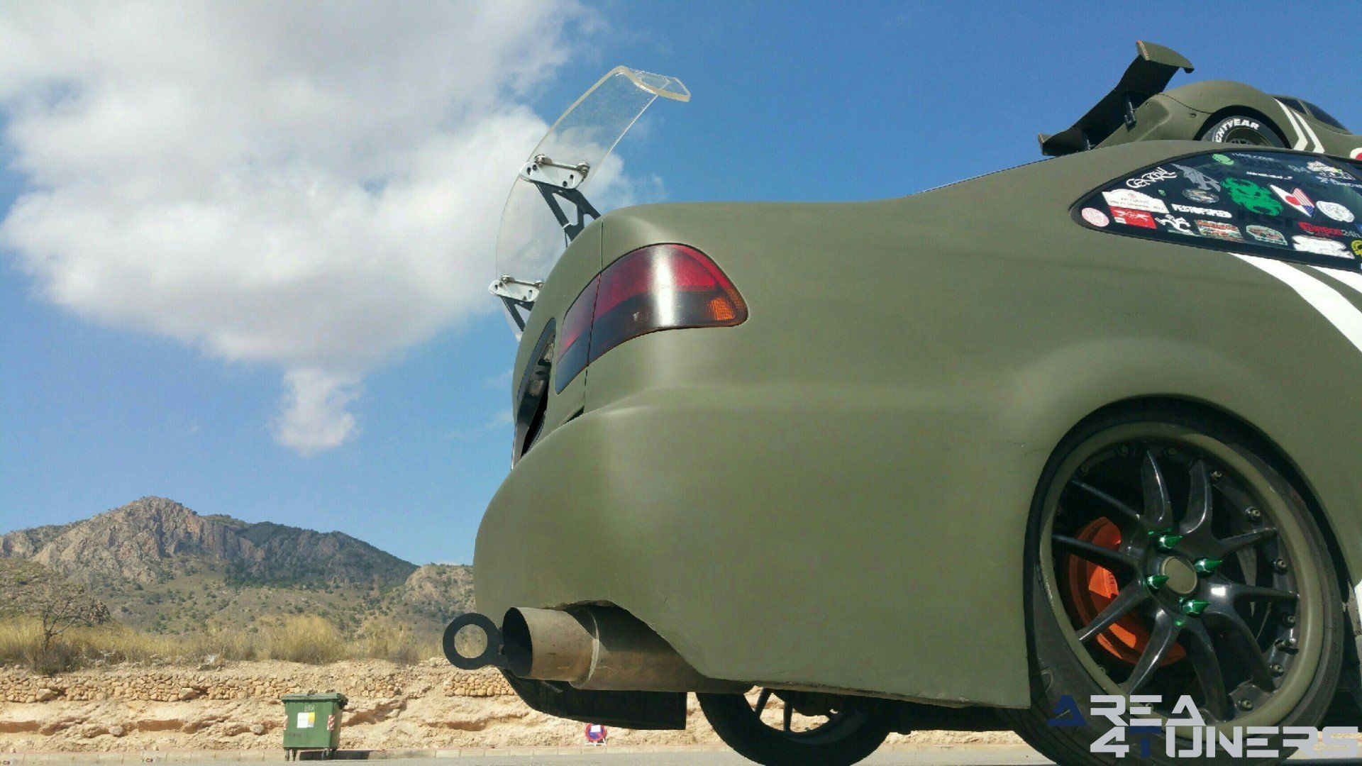 Imagen reportaje coche Tuning Honda Civic Coupé Kamikaze Imagen perteneciente al reportaje de coche Tuning, de la revista Area4tuners.es sobre un Honda Civic
