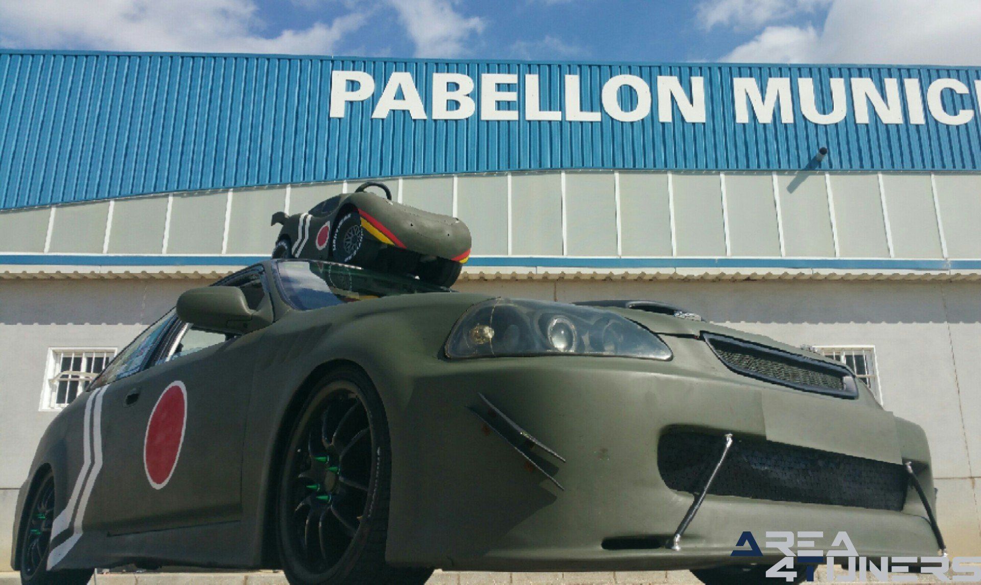 Imagen reportaje coche Tuning Honda Civic Coupé Kamikaze Imagen perteneciente al reportaje de coche Tuning, de la revista Area4tuners.es sobre un Honda Civic