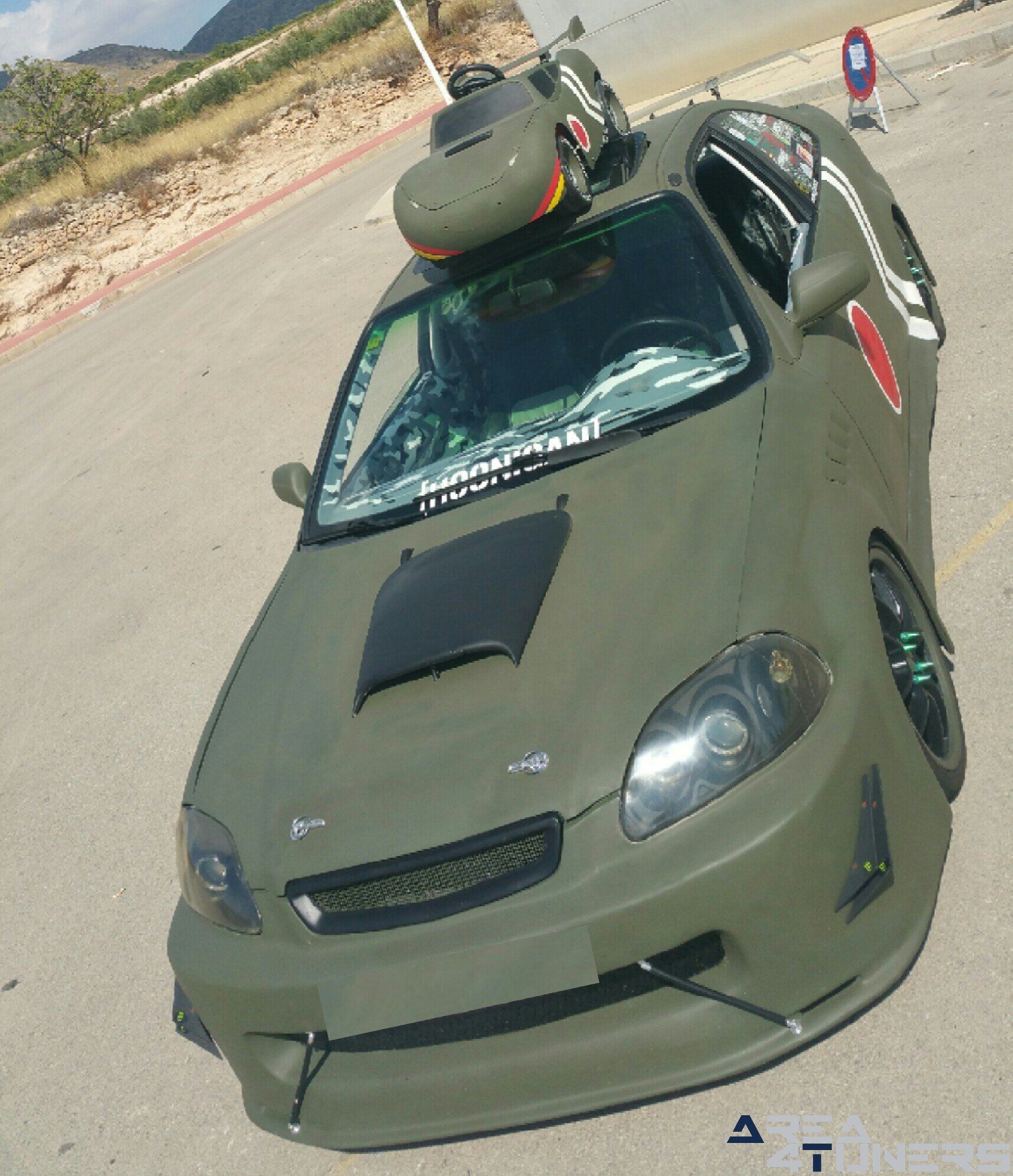 Imagen reportaje coche Tuning Honda Civic Coupé Kamikaze Imagen perteneciente al reportaje de coche Tuning, de la revista Area4tuners.es sobre un Honda Civic