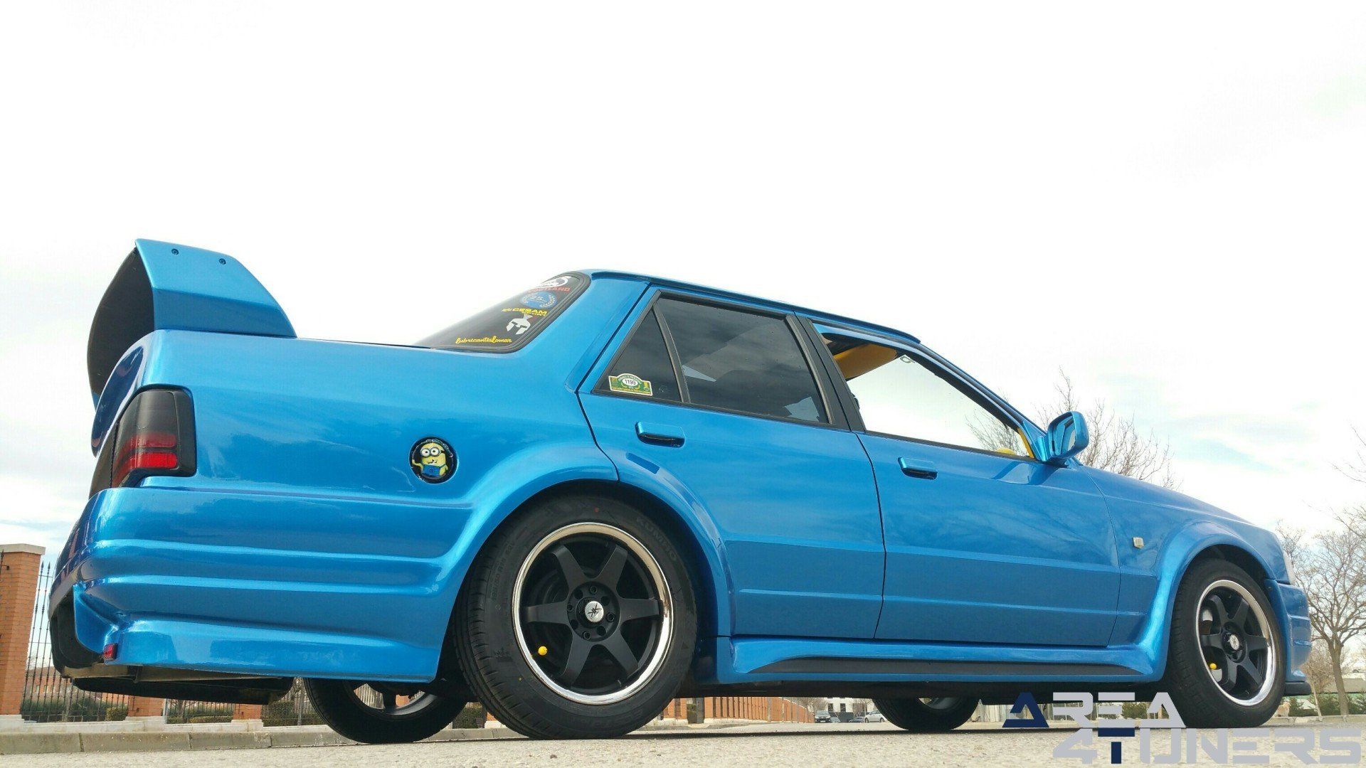 Imagen reportaje coche Tuning Ford Orión Constelación Orión Imagen perteneciente al reportaje fotográfico de la revista Tuning de publicación diaria Area4tuners.es sobre un Ford Orión