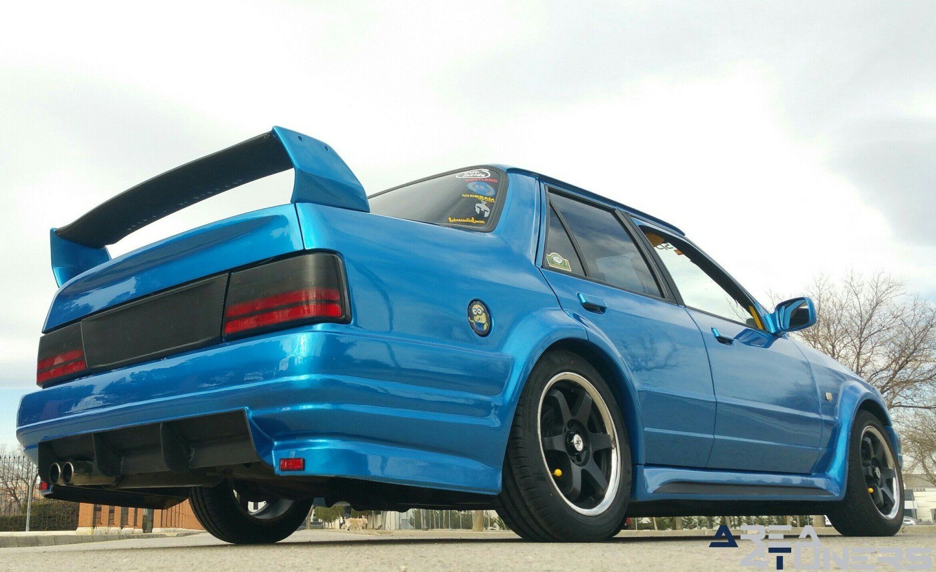 Imagen reportaje coche Tuning Ford Orión Constelación Orión Imagen perteneciente al reportaje fotográfico de la revista Tuning de publicación diaria Area4tuners.es sobre un Ford Orión