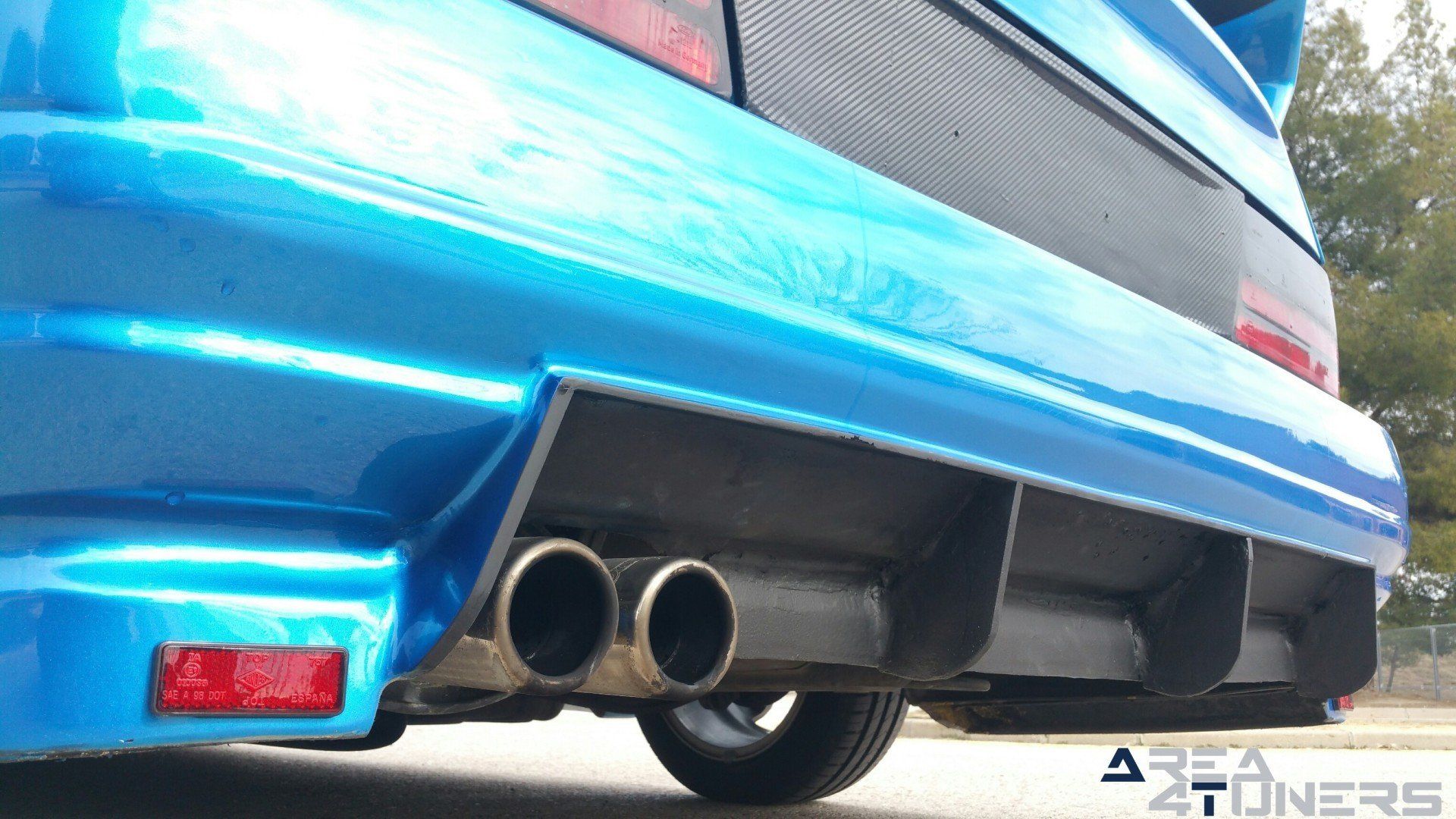 Imagen reportaje coche Tuning Ford Orión Constelación Orión Imagen perteneciente al reportaje fotográfico de la revista Tuning de publicación diaria Area4tuners.es sobre un Ford Orión